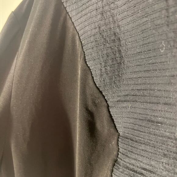 Karl lagerfeld paris black ruffled button down stretch shirt sz L - Picture 4 of 9